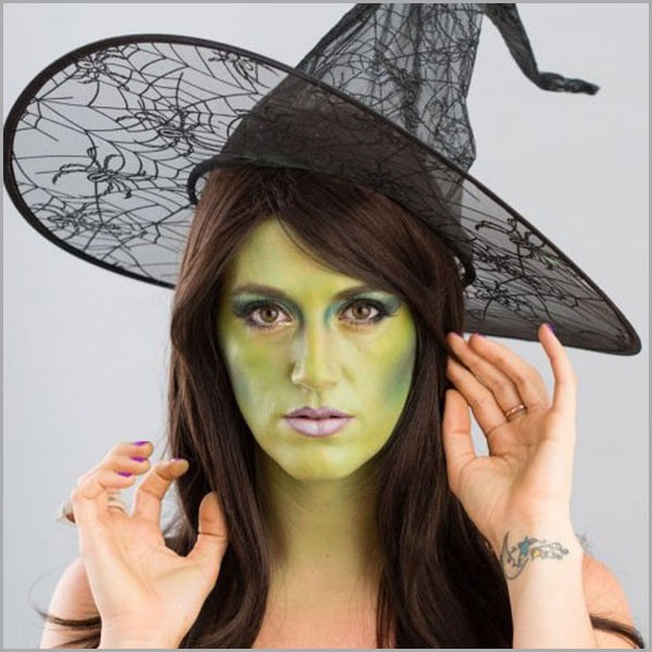 DIY Witch Costume Tutorials for Adults