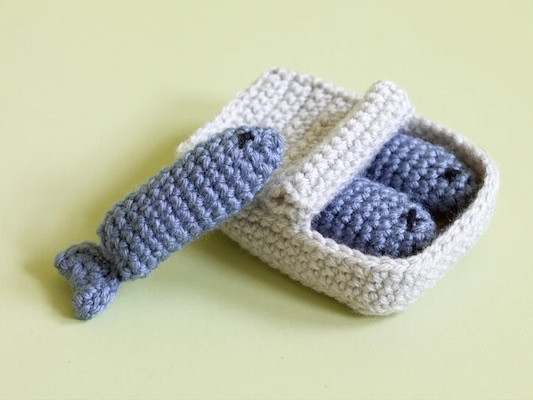 Set of amigurumi crochet sardine cat toys, multiple pieces for varied play