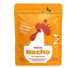Pouch of Made by Nacho Cage-Free Chicken Cuts in Gravy Recipe Wet Food.